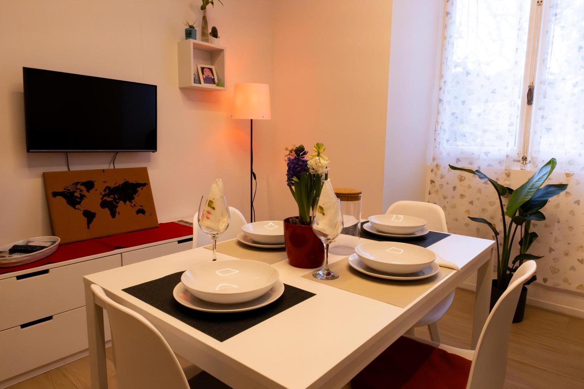 Ferienwohnung Il Giglio - Free Parking Como Exterior foto